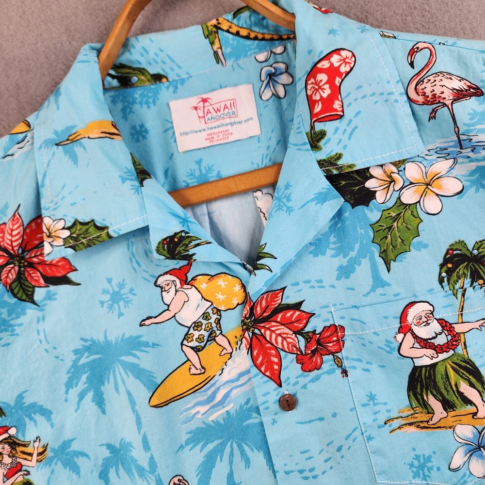 Holiday Hawaiian Camp Shirt Surf‎ Santa Flamingo Tropical Resort Graphic Medium